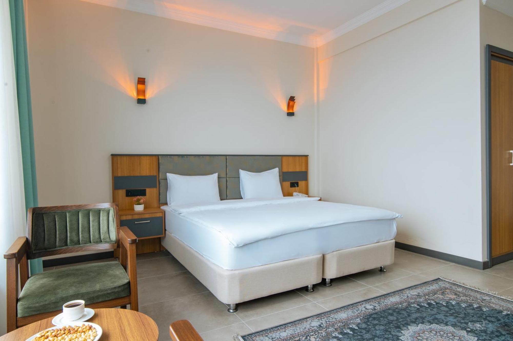 Fevzi Hoca Otel Trabzon Zewnętrze zdjęcie